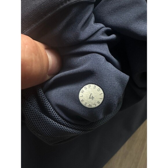 Lululemon On The Fly Pant 28" Melanite size 4 - Picture 4 of 5